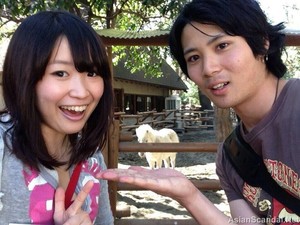 Милая японская пара занимается сексом, порно фото и видео