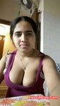 Desi girl showing her big boobs