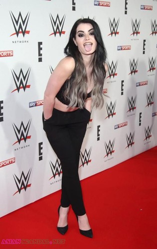 WWE Superstar PAIGE leaked porn videos and photos