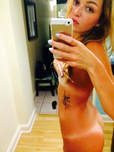 American actress Lili Simmons leaked Nude Photos And Sex Tape Video Leaked