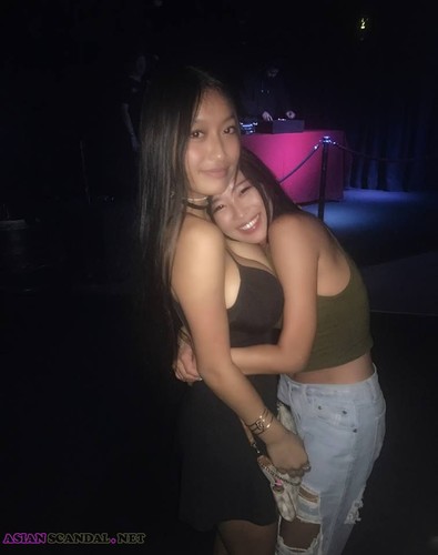 OMG the boobs on this asian teen are unbelieavable