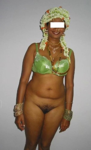 Tamil Misty Sexy Housewigfe Hairy Pussy Honeymoon Sex Aunties Nude Club