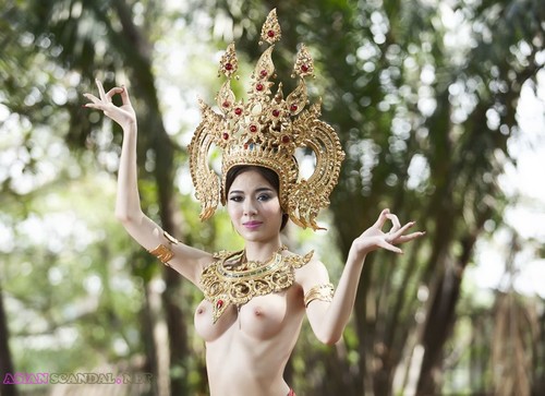 Thai Alice Model Naked Photos