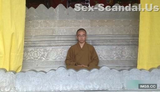 Monk_soliciting_sex_from_a_young_model_Suxia_Scandal-Sex.Com_0050.jpg