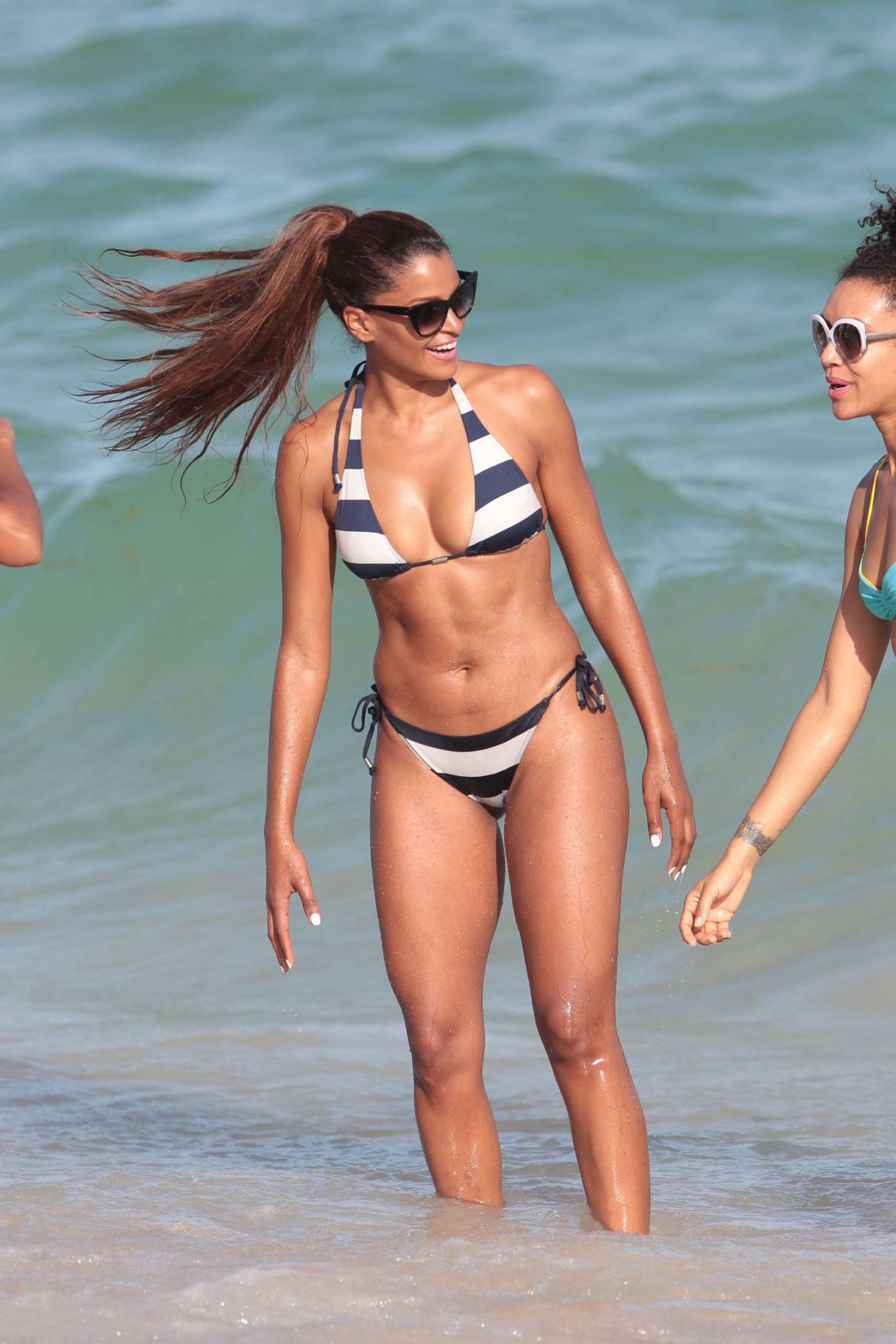 Claudia-Jordan-in-Bikini-in-Miami-9.jpg