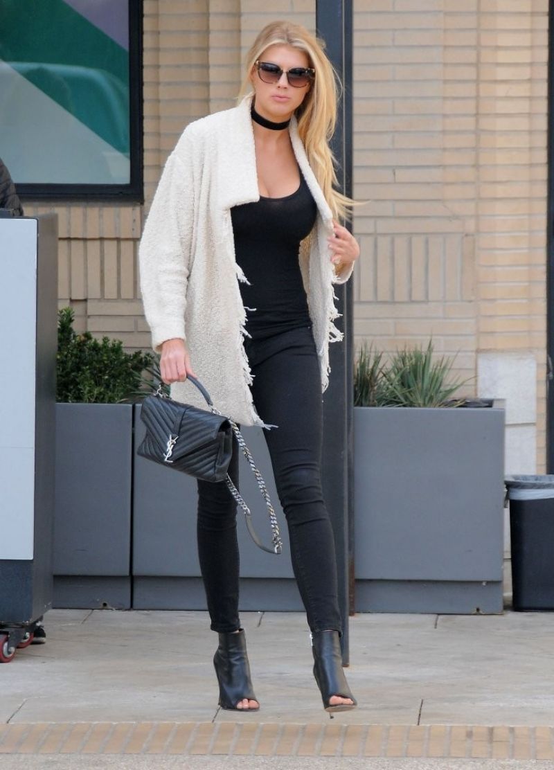 charlotte-mckinney-out-and-about-in-beverly-hills-01-27-2016_4.jpg