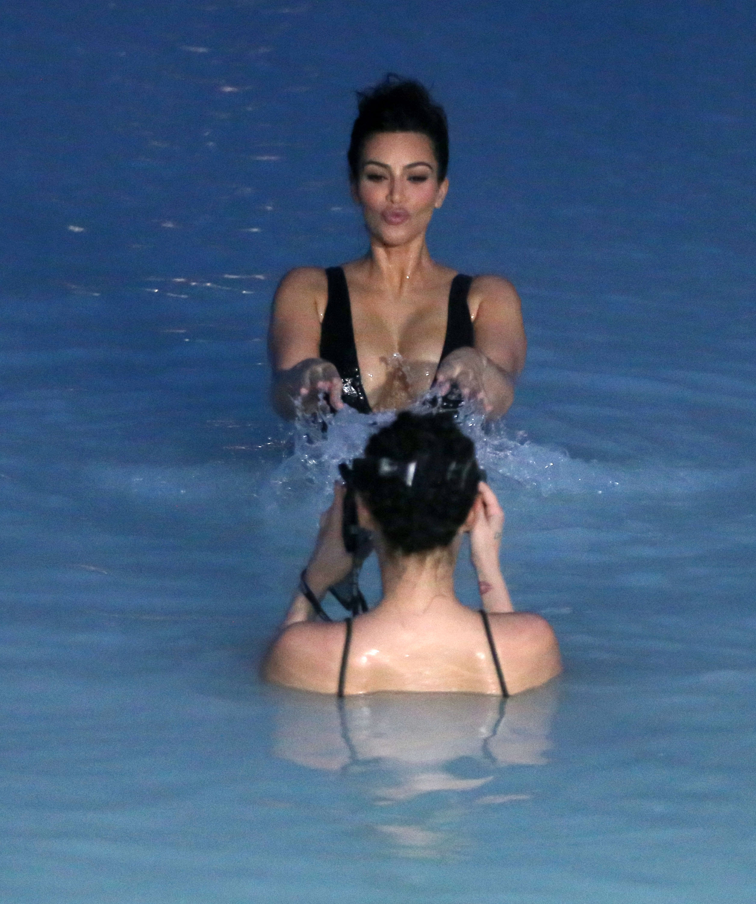 kim-kardashian-big-cleavage-in-swimsuit-in-iceland-04.jpg