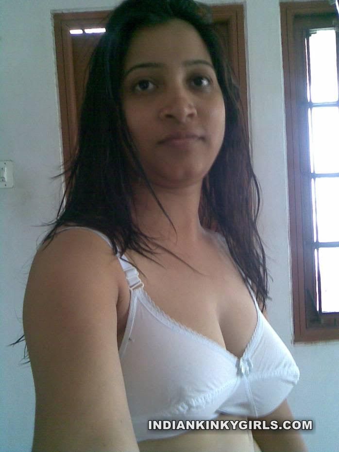 Big Tits College Girls From Gurgaon Super Pics_006.jpg
