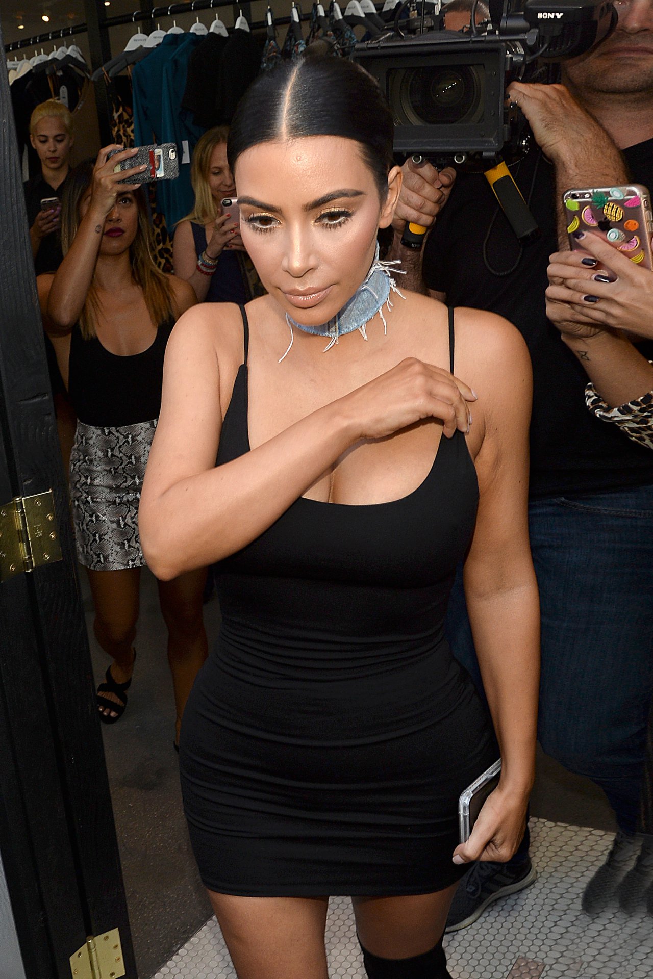 Kim-Kardashian-43.jpg