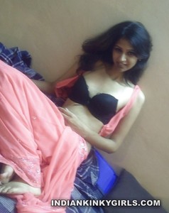 And school and nude in Indore