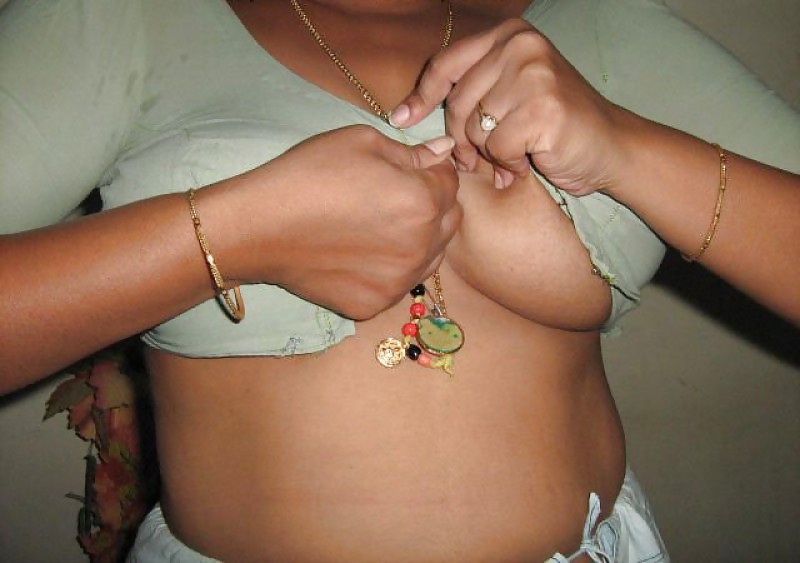 nude-indian-tight-boobs-slut-aunty.jpg