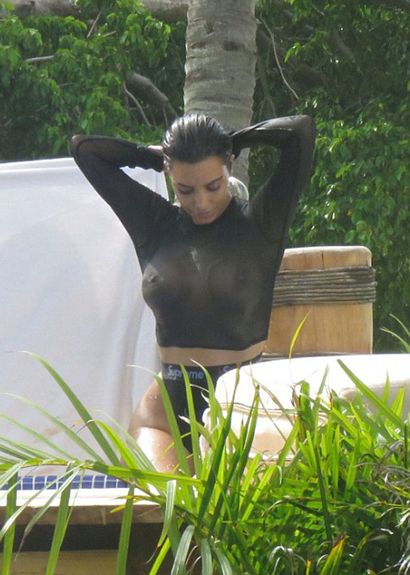 kim-kardashian-082516b.jpg