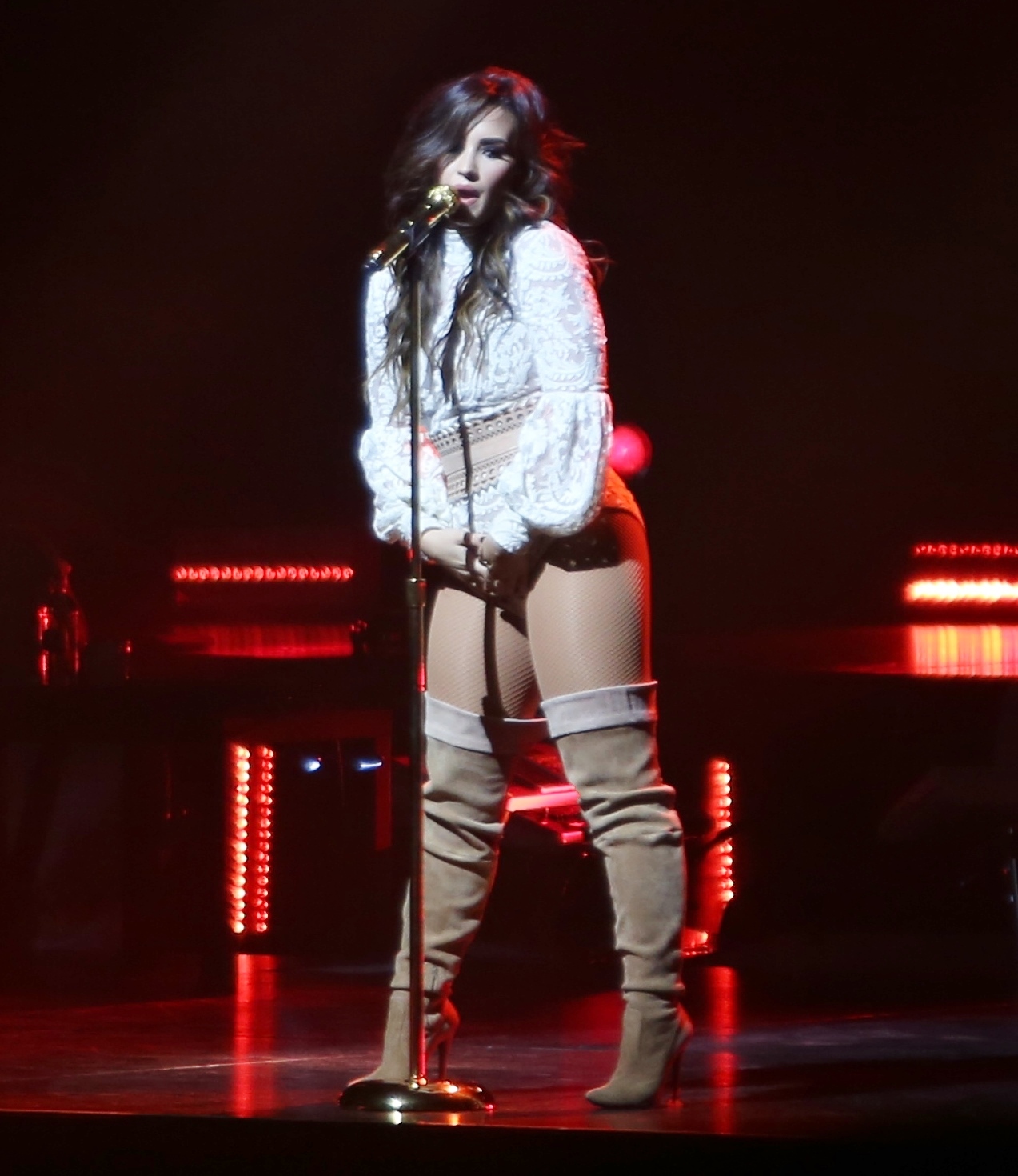 Demi Lovato hot performing in Vancouver 20x HQ photos 15.jpg