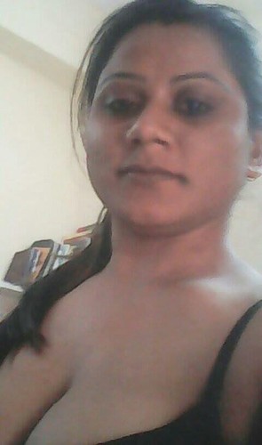 Desi Sexy Wife From Bikaner Nude Showing Tits | Indian Nude Girls
