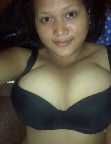 Xxx Manipuri Actrees Maxina - Sexy Manipur Girl Topless Exposing Her Huge Boobs Images | Indian ...