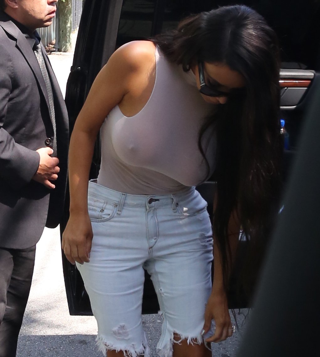Kim-Kardashian-26-2.jpg