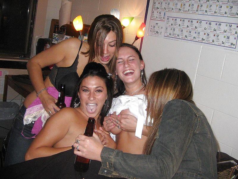 party girls having fun (6).jpg