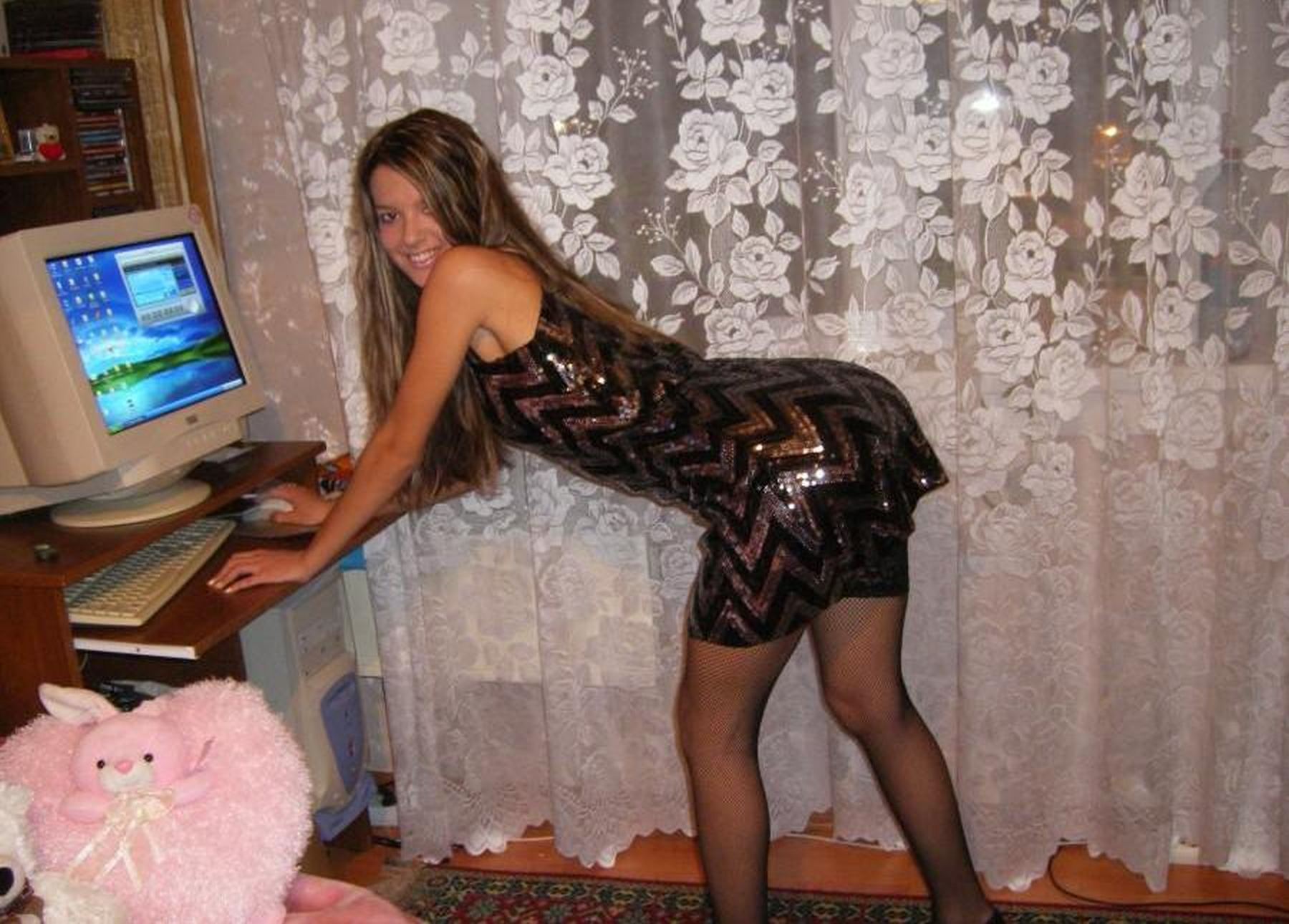 Russian teen posing in sexy lingerie14.jpg