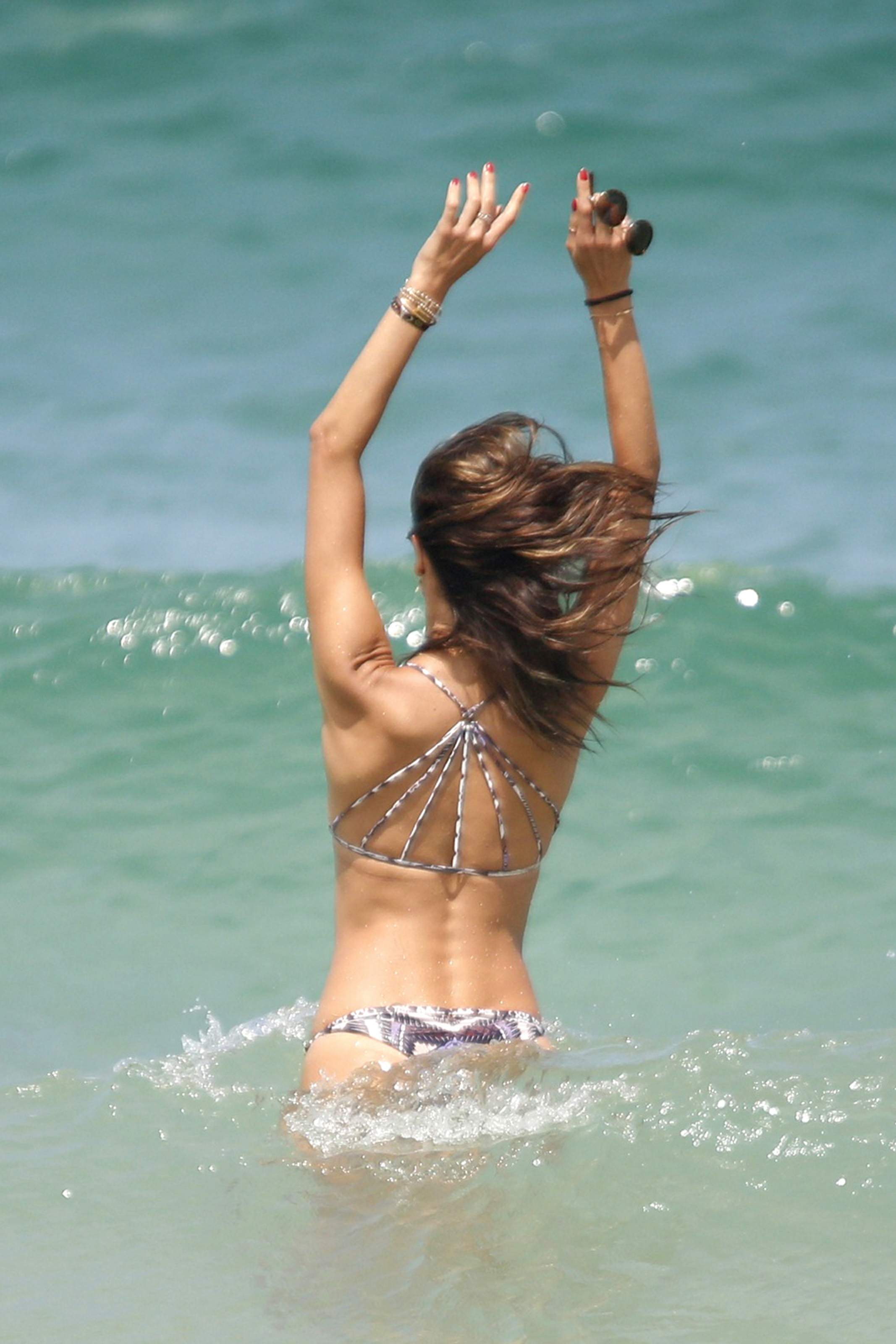Alessandra Ambrosio sexy bikini bend over candids on the beach in Brazil 42x HQ photos 45.jpg