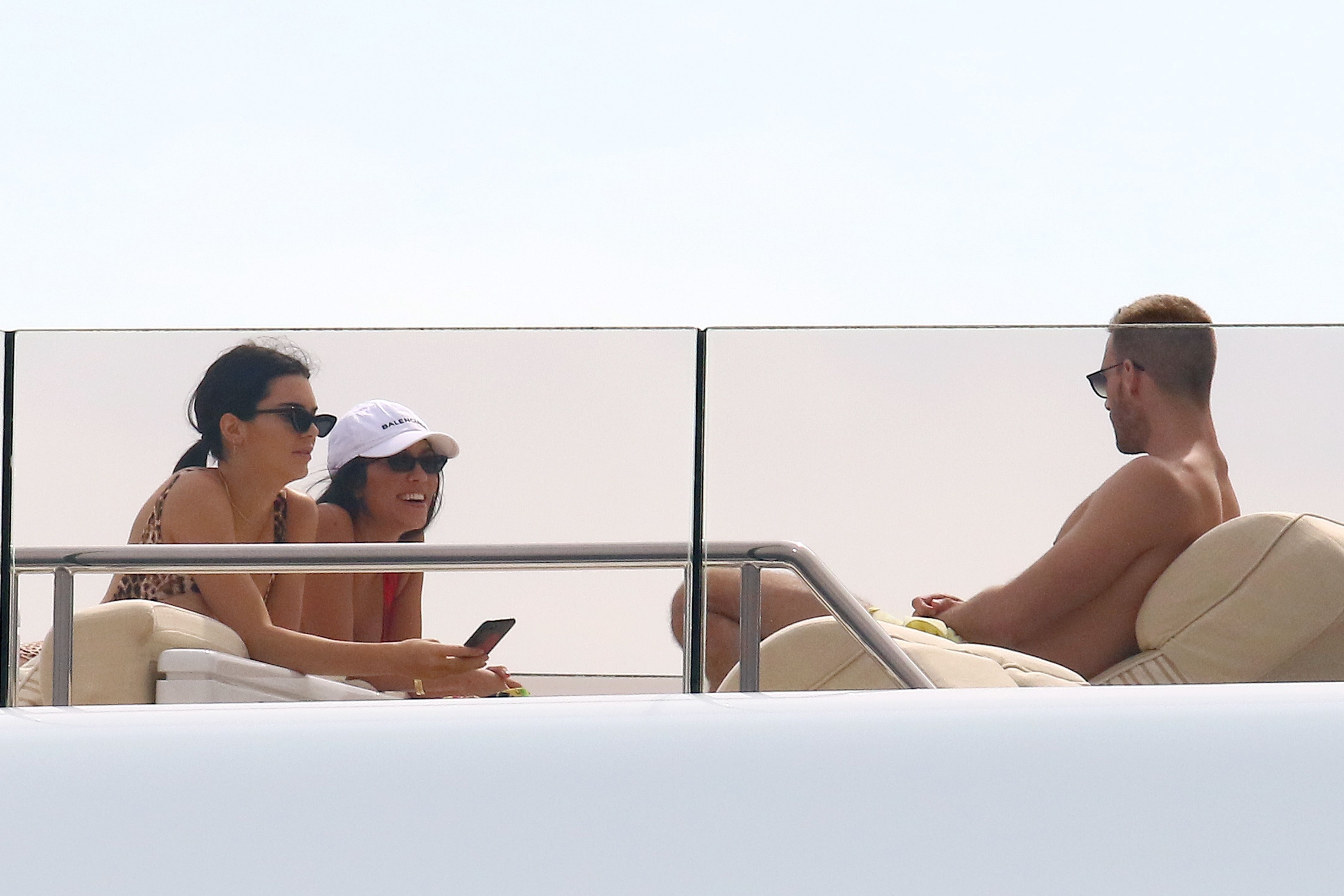 Kendall Jenner sexy swimsuit candids on a yacht in Antibes 198x MixQ photos 73.jpg