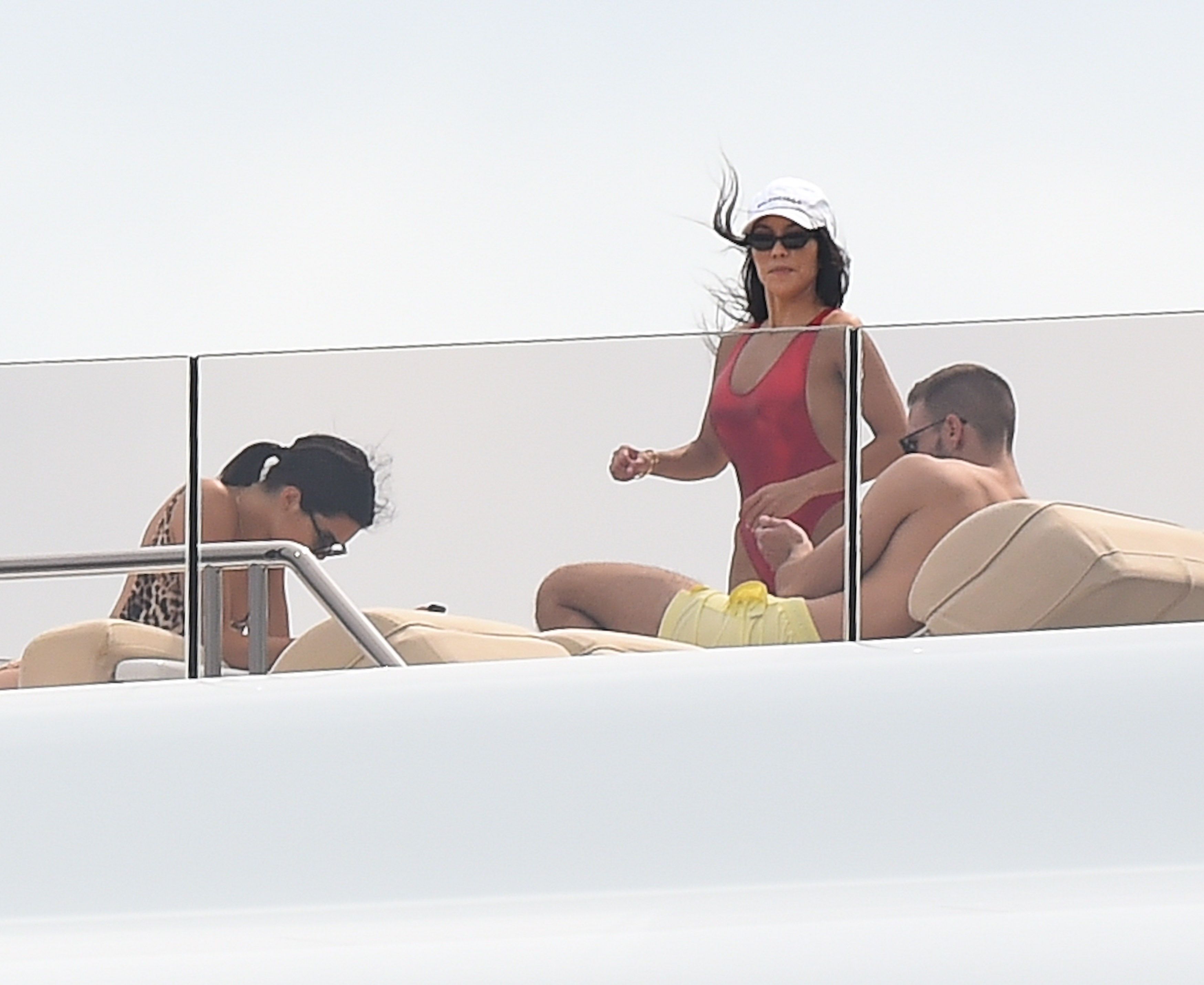 Kendall Jenner sexy swimsuit candids on a yacht in Antibes 198x MixQ photos 151.jpg