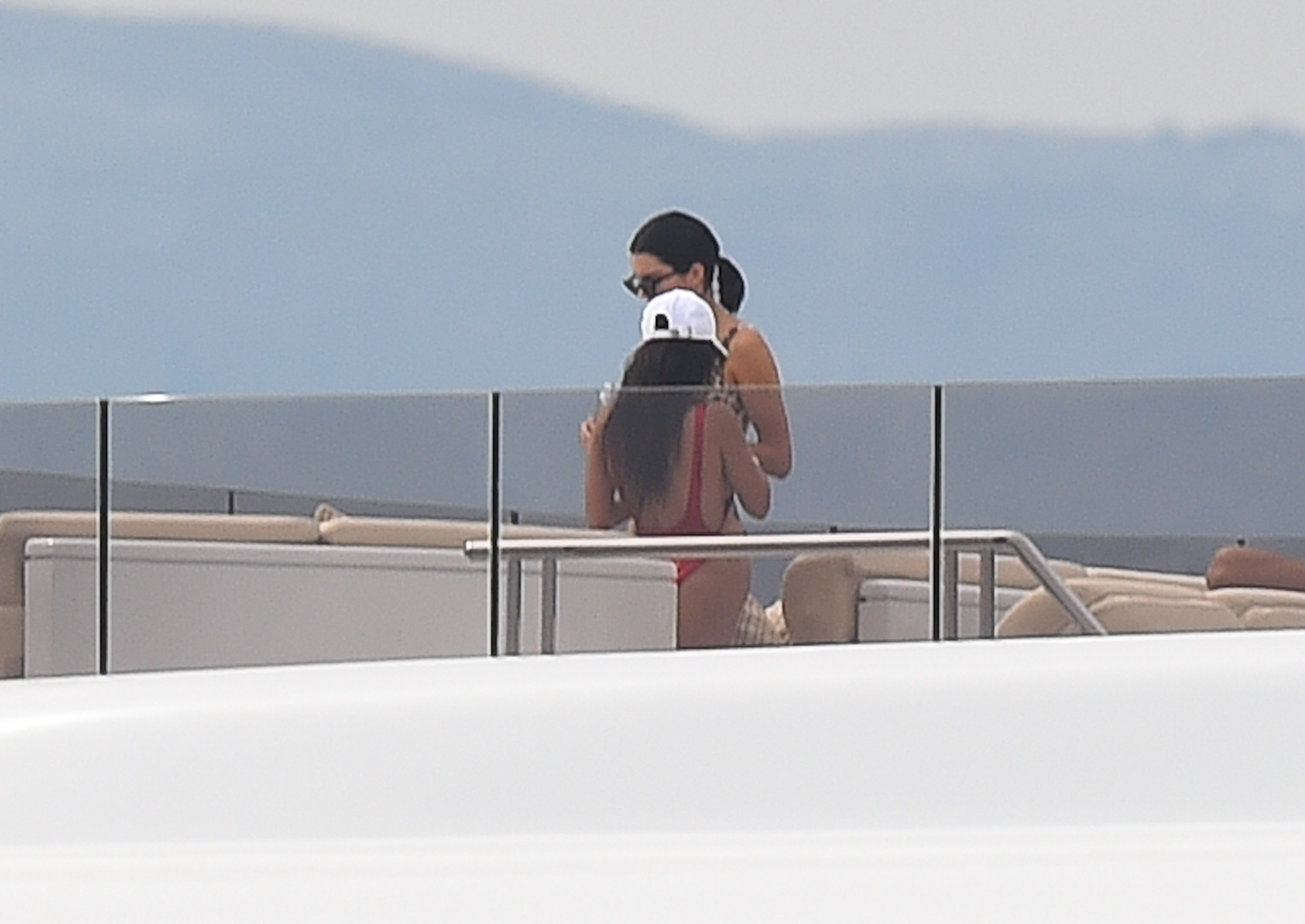 Kendall Jenner sexy swimsuit candids on a yacht in Antibes 198x MixQ photos 179.jpg