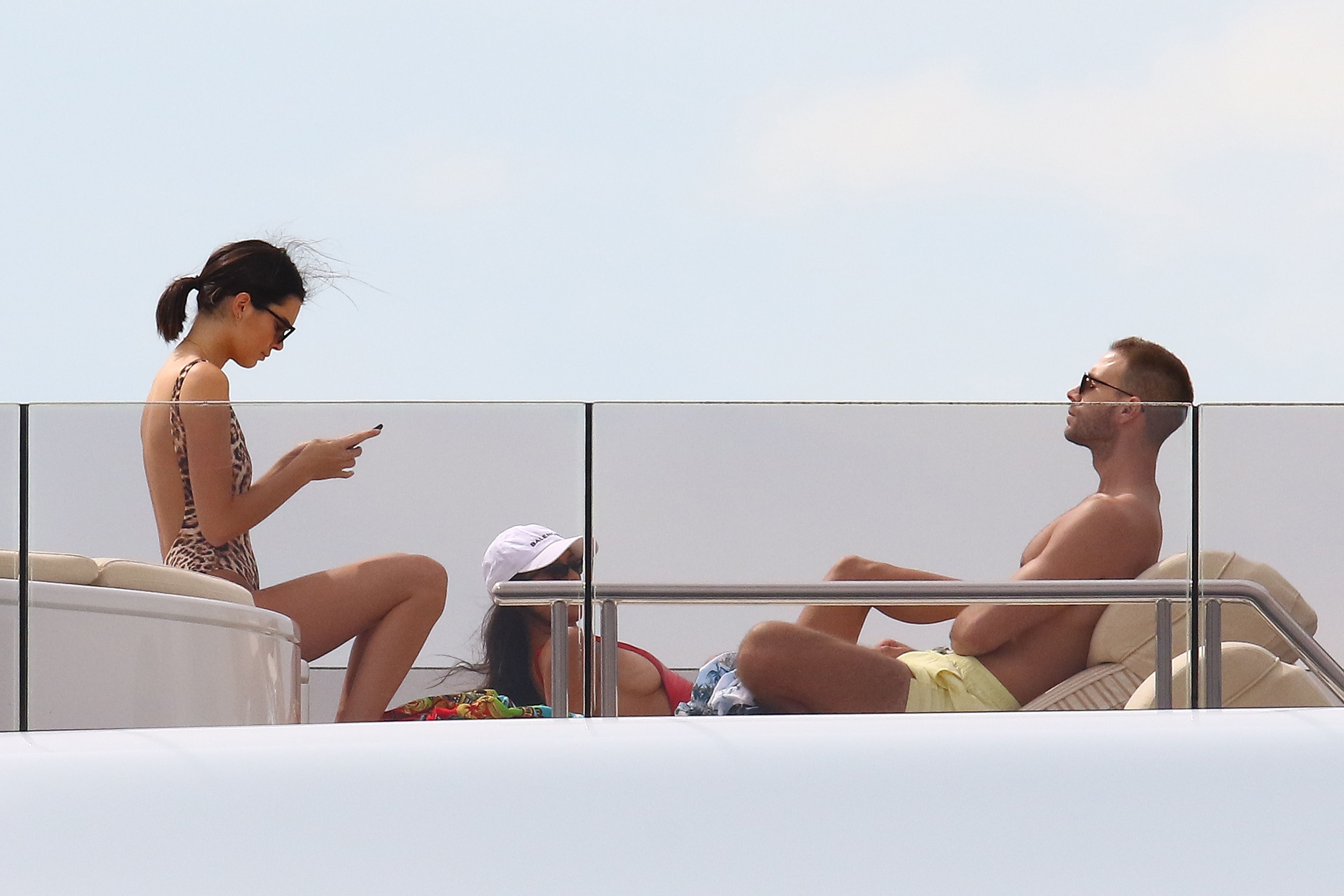 Kendall Jenner sexy swimsuit candids on a yacht in Antibes 198x MixQ photos 174.jpg