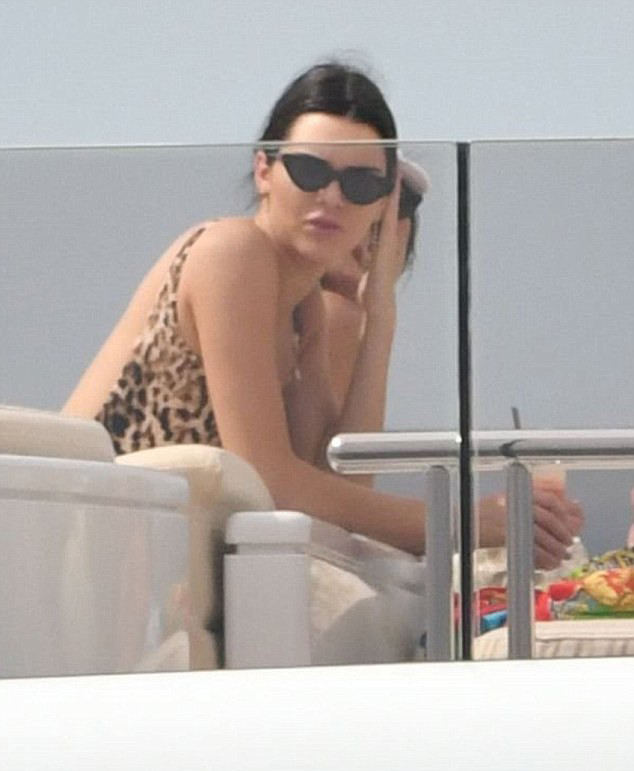 Kendall Jenner sexy swimsuit candids on a yacht in Antibes 198x MixQ photos 29.jpg
