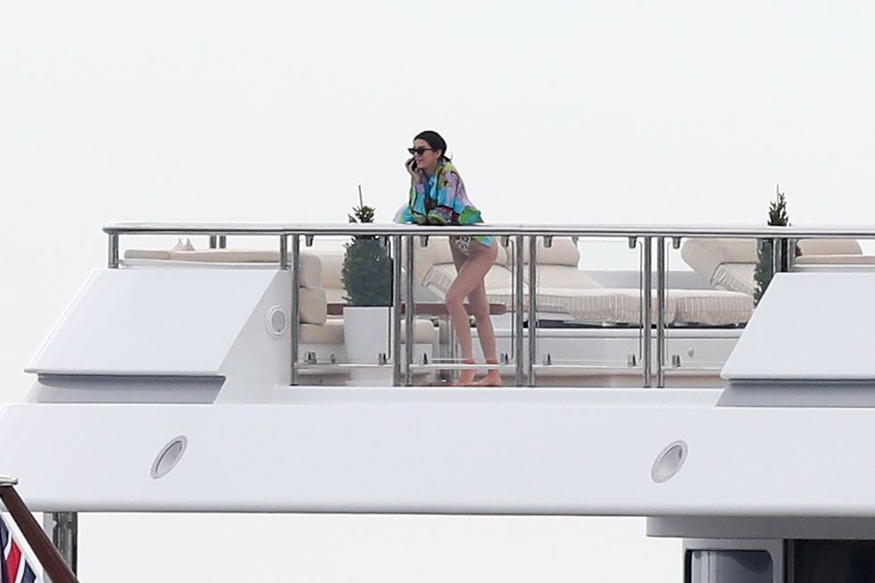 Kendall Jenner sexy swimsuit candids on a yacht in Antibes 198x MixQ photos 50.jpg