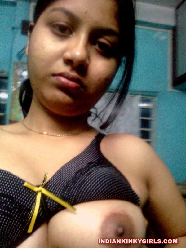 Sweet Haryana 1st PU Girl Topless Selfies.jpg